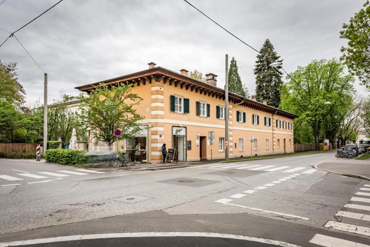 White Flat By Grazrentals With Cool Location & Free Parking Extérieur photo