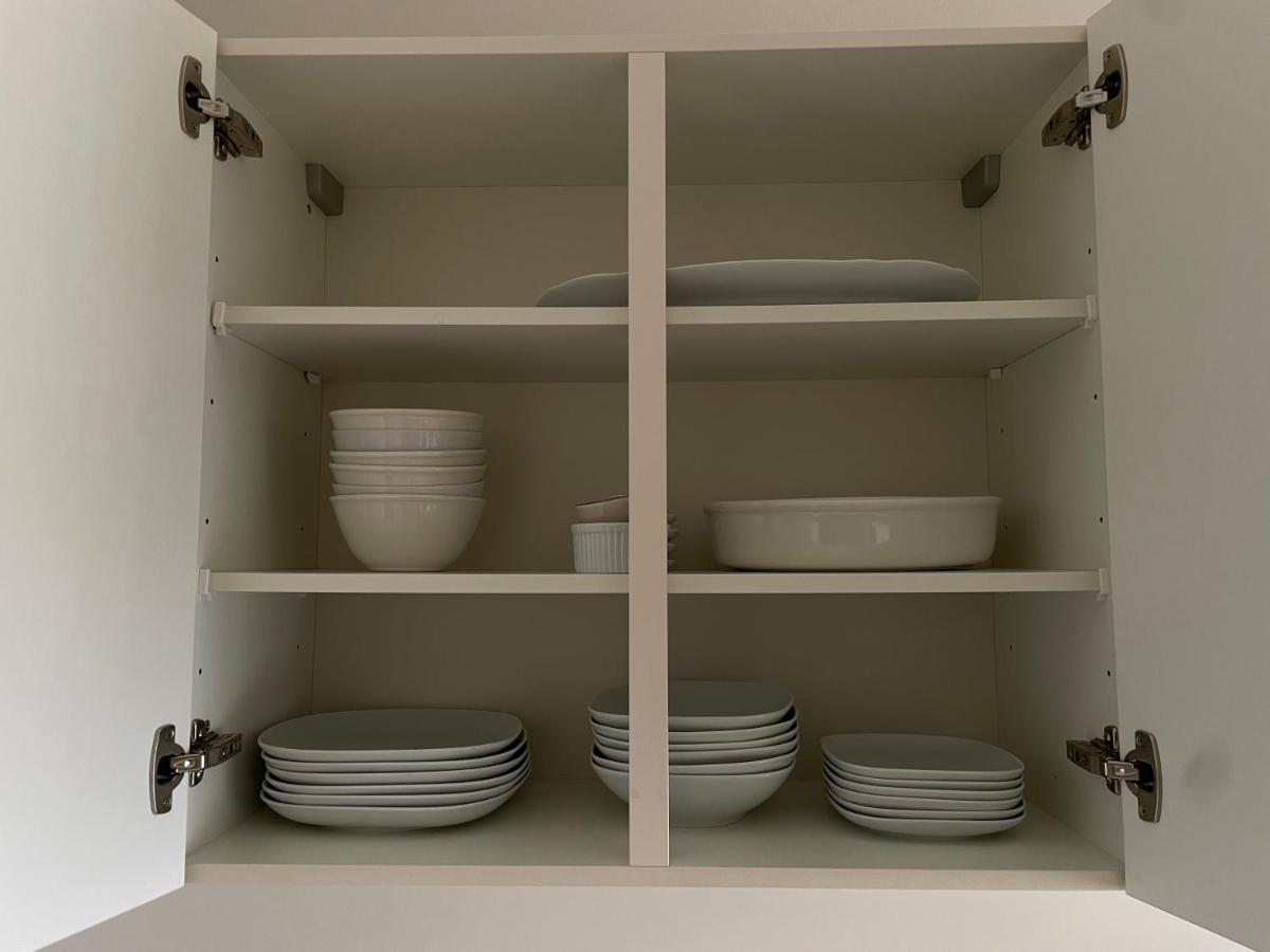 White Flat By Grazrentals With Cool Location & Free Parking Extérieur photo